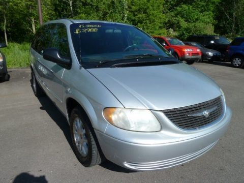 Bright Silver Metallic 2002 Chrysler Town & Country LX Bright Silver Metallic 2002 Chrysler Town & Country LX