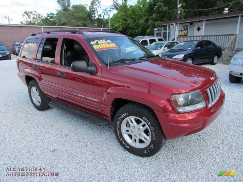 2004 Jeep Grand Cherokee Laredo 4x4 in Inferno Red Pearl photo 8