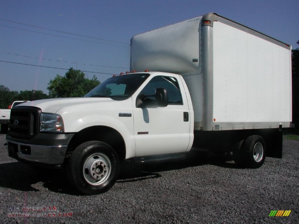 2007 Ford F350 Super Duty XLT Regular Cab 4x4 Moving Truck in Oxford