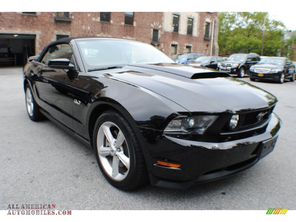 2012 Ford Mustang GT Premium Convertible in Black photo 7 248129