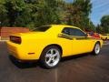Dodge Challenger R/T Classic Stinger Yellow photo #3