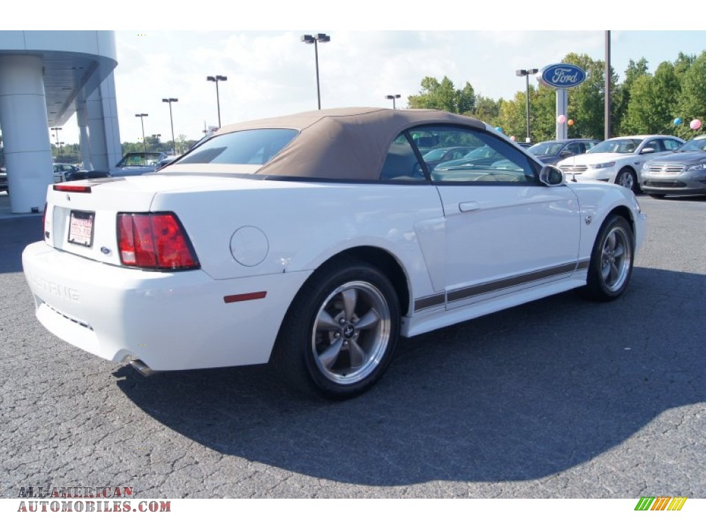 2004 Mustang GT Convertible - Oxford White / Medium Parchment photo #3