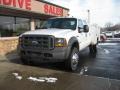 Ford F550 Super Duty XL Crew Cab Chassis Utility Oxford White photo #1