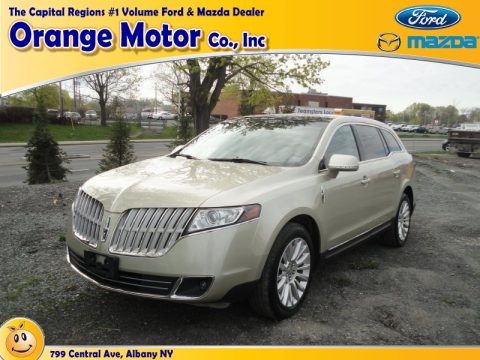 Gold Leaf Metallic 2010 Lincoln MKT AWD Gold Leaf Metallic 2010 Lincoln MKT AWD