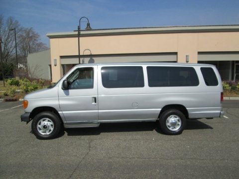 Silver Metallic 2006 Ford E Series Van E350 XL 15 Passenger Silver Metallic 2006 Ford E Series Van E350 XL 15 Passenger