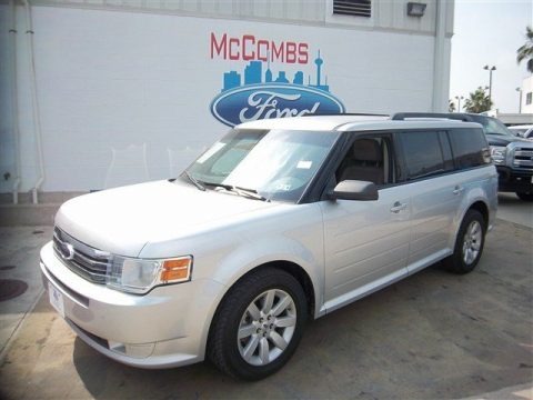 Brilliant Silver Metallic 2009 Ford Flex SE