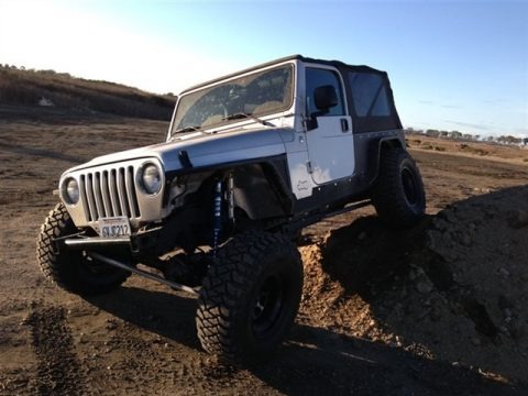 Bright Silver Metallic 2006 Jeep Wrangler Unlimited 4x4