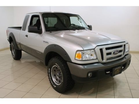 Silver Metallic 2007 Ford Ranger FX4 SuperCab 4x4 Silver Metallic 2007 Ford Ranger FX4 SuperCab 4x4