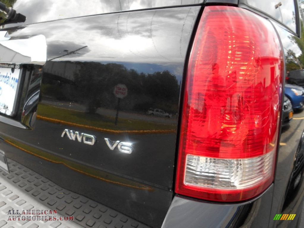 2006 VUE V6 AWD - Black Onyx / Gray photo #20