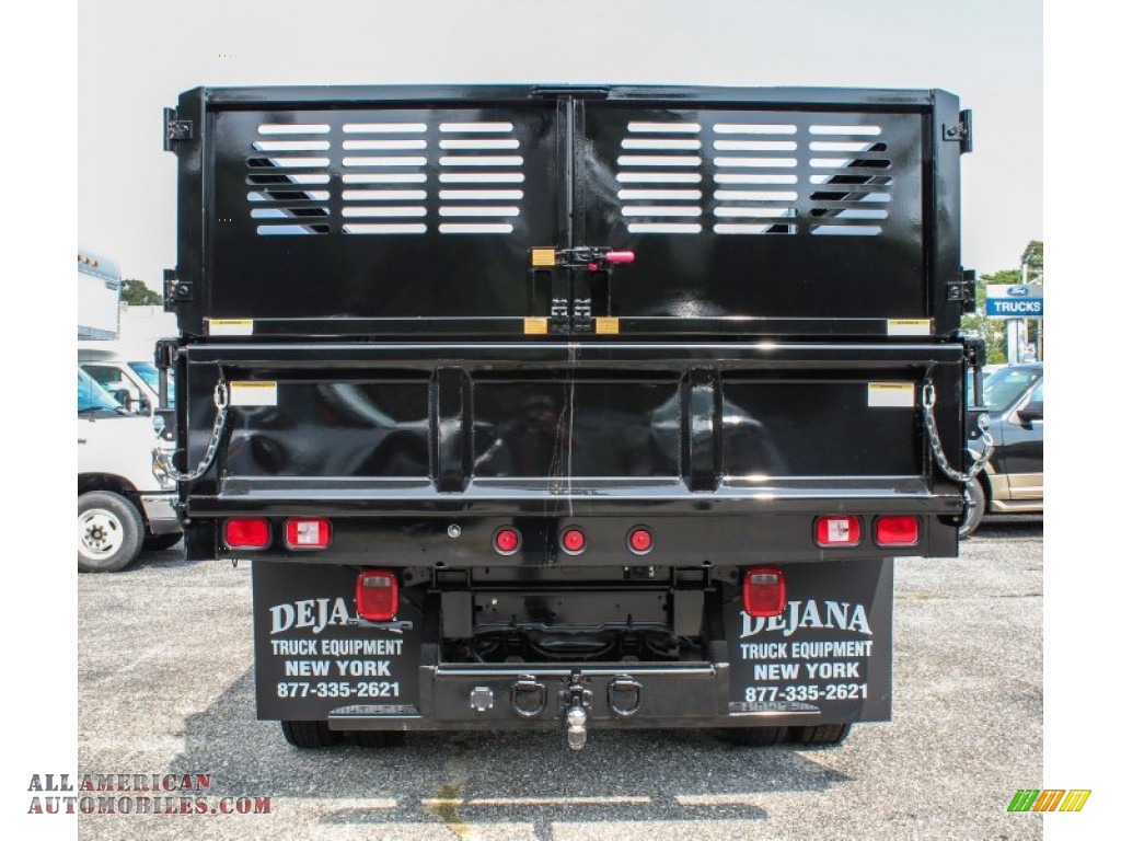 2013 F550 Super Duty XL Regular Cab 4x4 Dump Truck - Oxford White / Steel photo #5