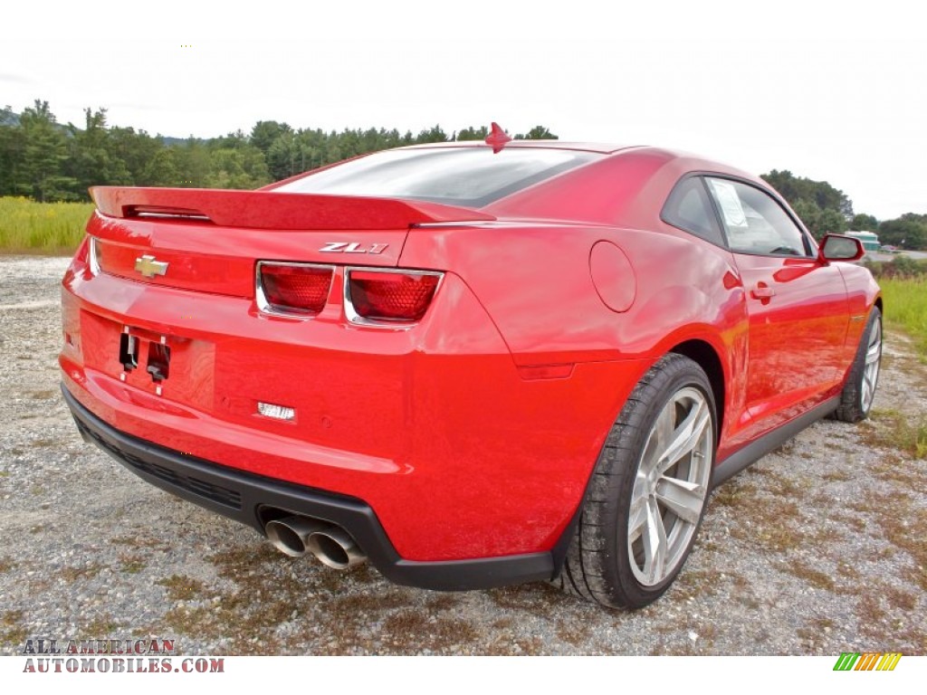 2013 Chevrolet Camaro ZL1 in Victory Red photo #10 - 805269 | All