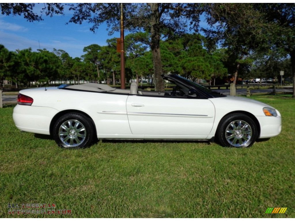 2006 Sebring Limited Convertible - Stone White / Light Taupe photo #5