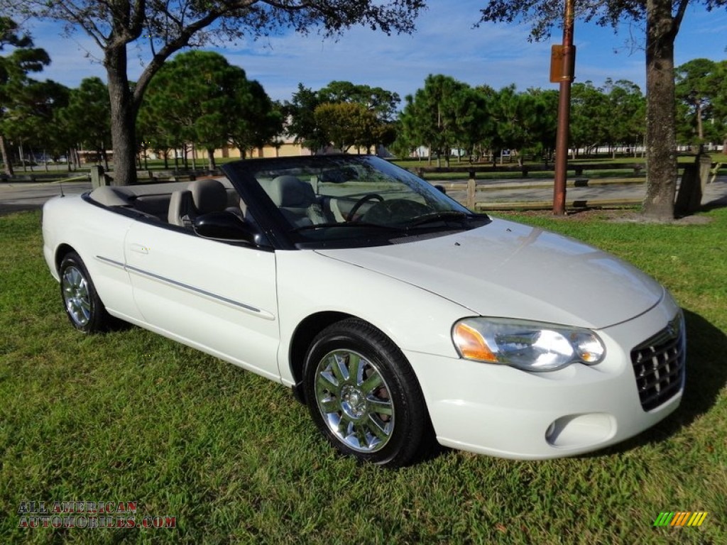 2006 Sebring Limited Convertible - Stone White / Light Taupe photo #19