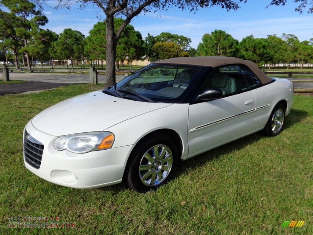 2006 Sebring Limited Convertible - Stone White / Light Taupe photo #24