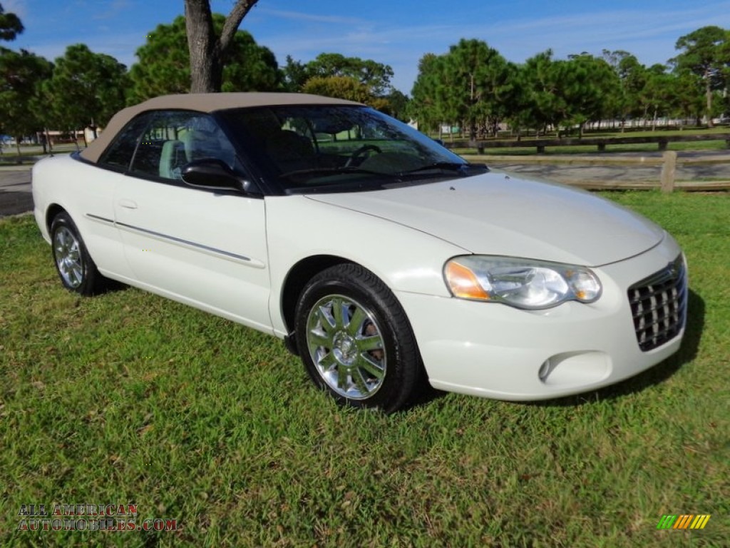 2006 Sebring Limited Convertible - Stone White / Light Taupe photo #37