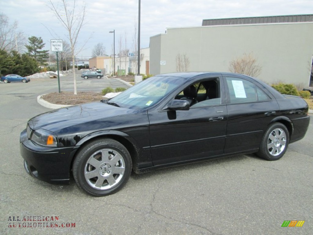 Black Clearcoat / Black Lincoln LS V8
