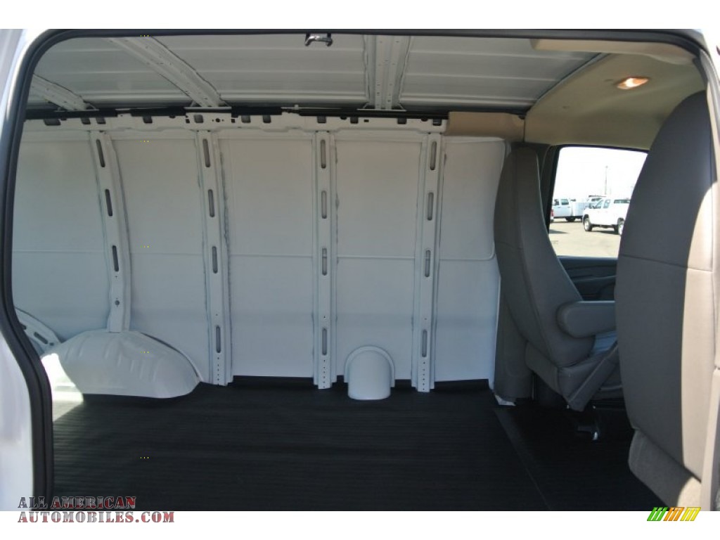 2014 Savana Van 2500 Cargo - Summit White / Medium Pewter photo #15
