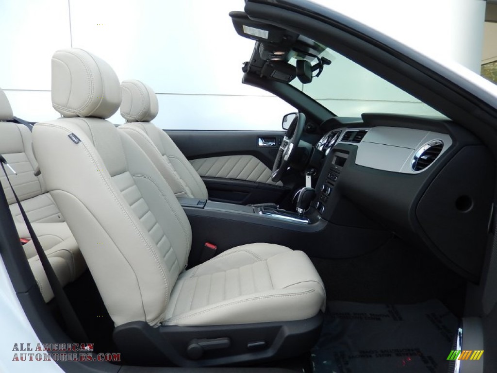 2014 Mustang V6 Premium Convertible - Oxford White / Medium Stone photo #15