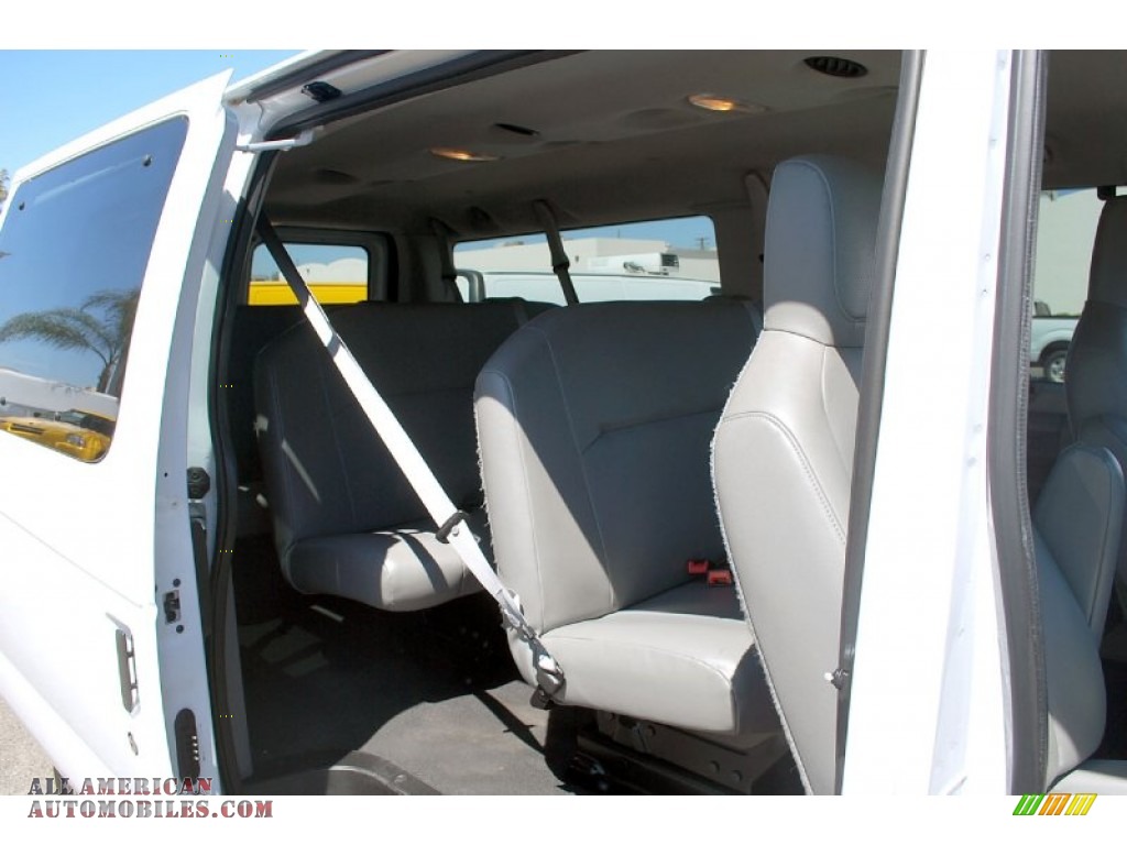 2010 E Series Van E350 XLT Passenger - Oxford White / Medium Flint photo #3