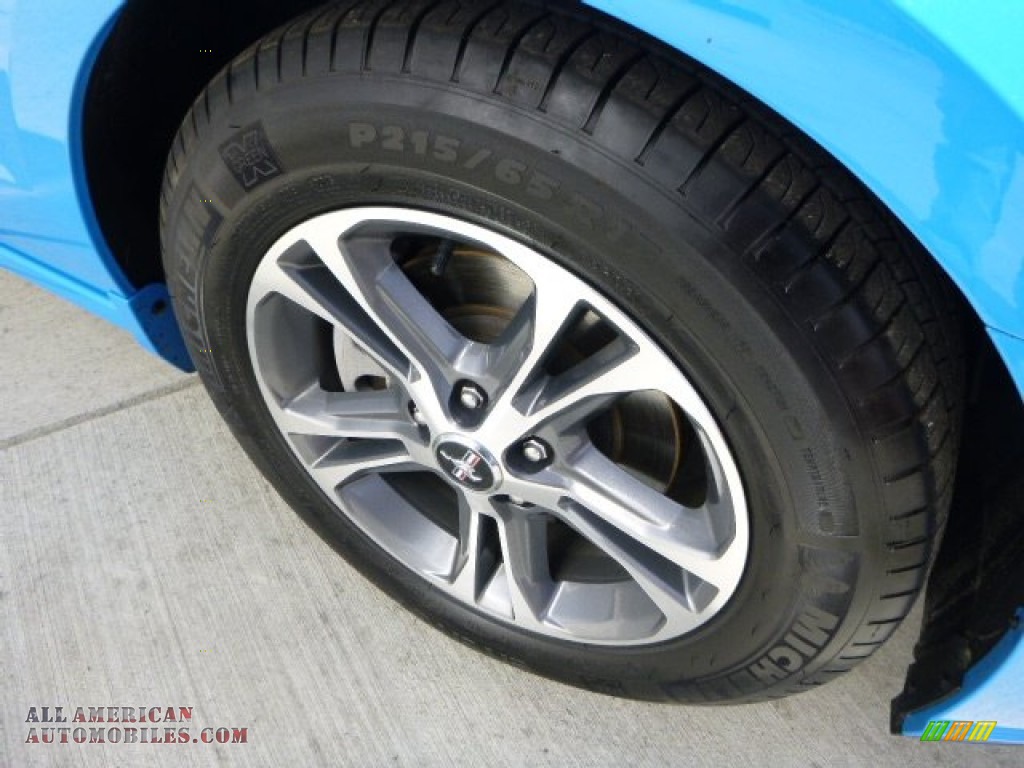 2014 Mustang V6 Premium Convertible - Grabber Blue / Charcoal Black photo #9
