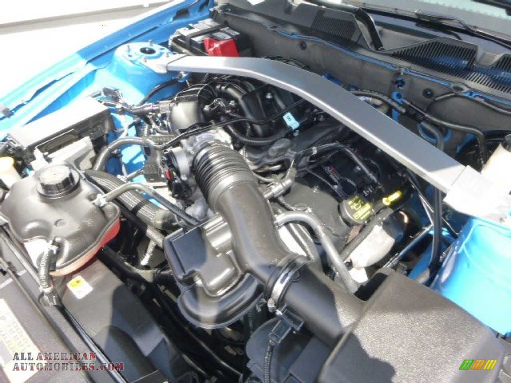 2014 Mustang V6 Premium Convertible - Grabber Blue / Charcoal Black photo #23