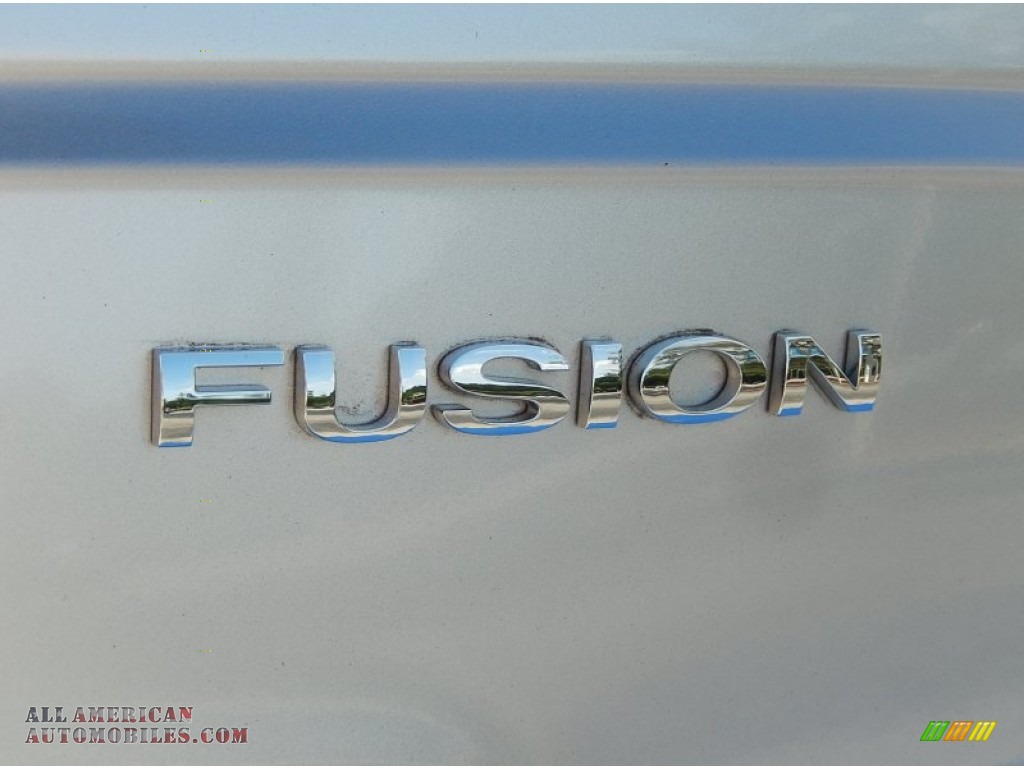 2011 Fusion SE - Ingot Silver Metallic / Medium Light Stone photo #9