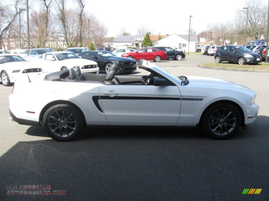 2011 Mustang V6 Convertible - Performance White / Charcoal Black photo #9