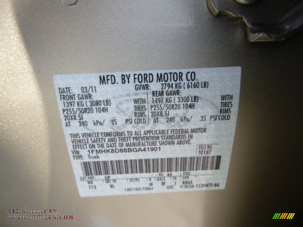 2011 Explorer XLT 4WD - Gold Leaf Metallic / Medium Light Stone photo #20