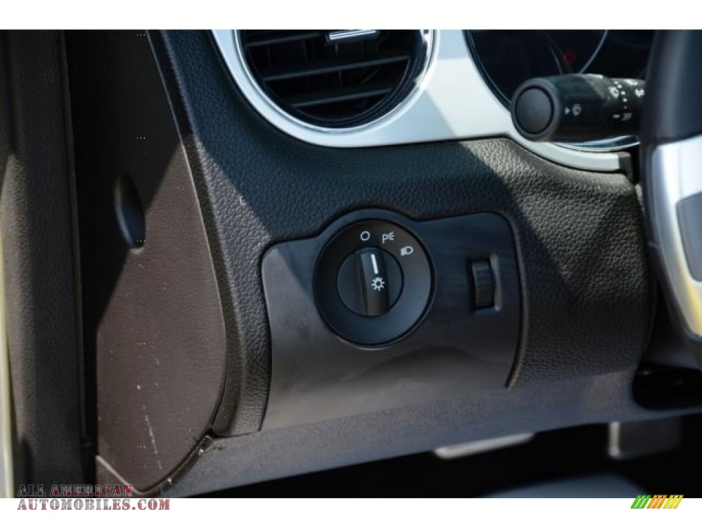 2014 Mustang V6 Premium Convertible - Ingot Silver / Charcoal Black photo #21