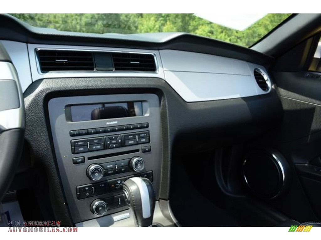 2014 Mustang V6 Premium Convertible - Ingot Silver / Charcoal Black photo #29