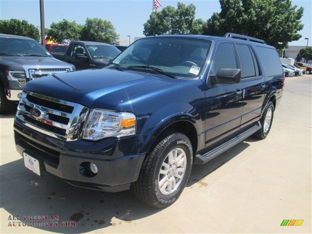 Blue Jeans / Stone Ford Expedition EL XLT