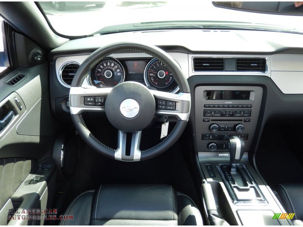 2014 Mustang V6 Premium Convertible - Oxford White / Charcoal Black photo #22