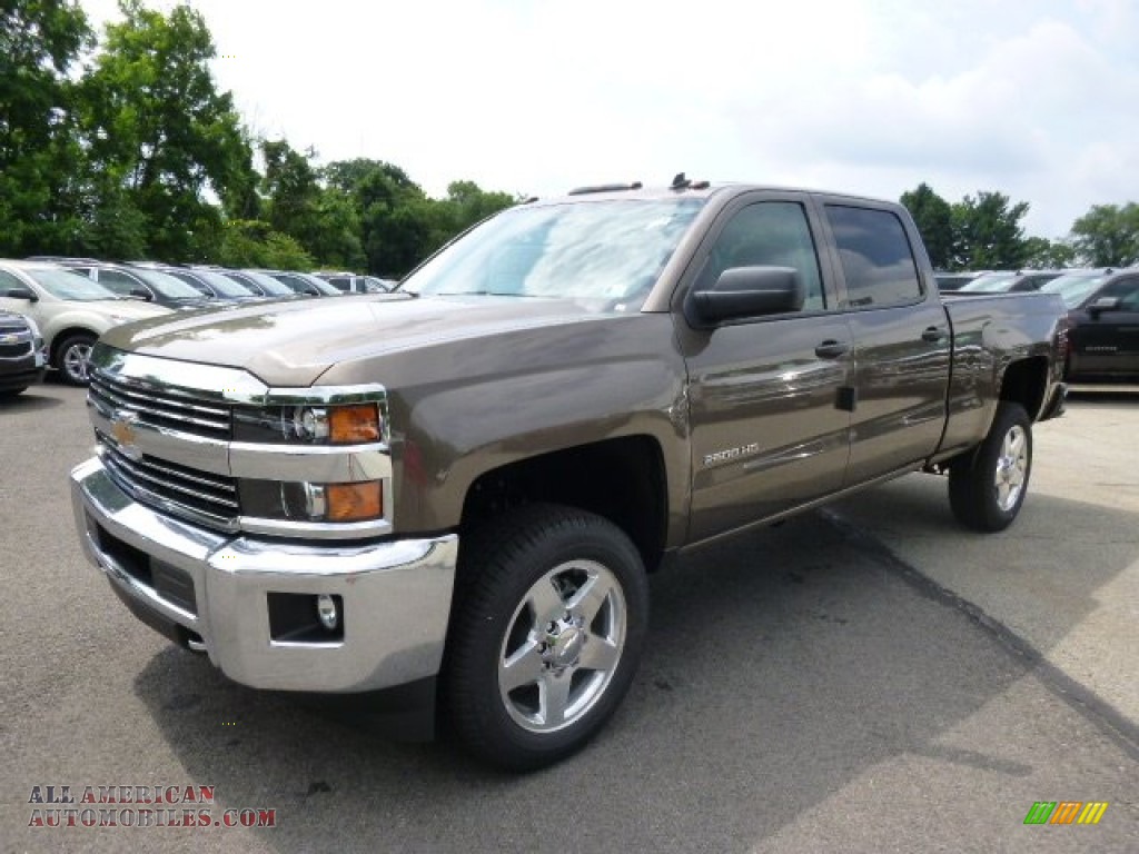 2015 Chevrolet Silverado 2500HD LT Crew Cab 4x4 in Brownstone Metallic
