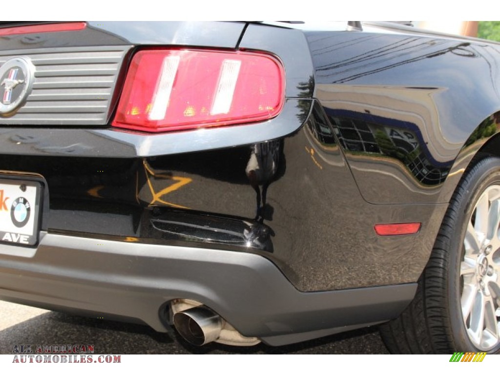 2011 Mustang V6 Premium Convertible - Ebony Black / Saddle photo #22