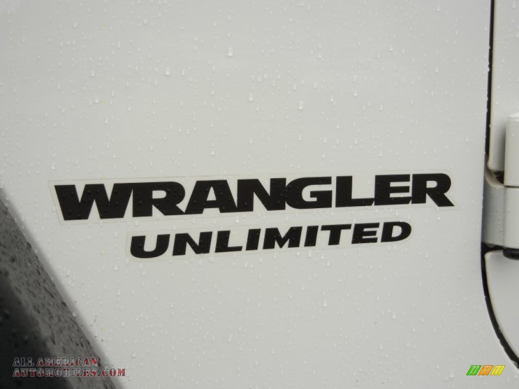 2009 Wrangler Unlimited X 4x4 - Stone White / Dark Slate Gray/Medium Slate Gray photo #9