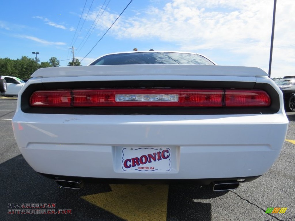 2014 Challenger SXT - Bright White / Dark Slate Gray photo #6