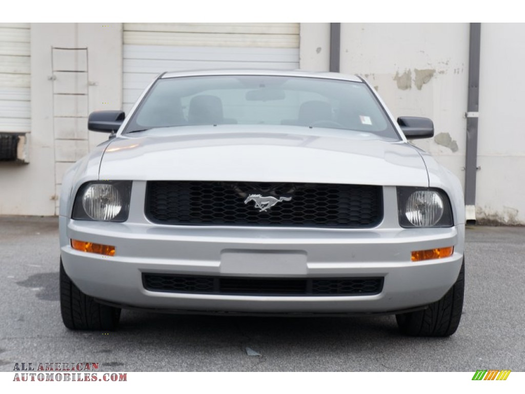 2007 Mustang V6 Deluxe Coupe - Satin Silver Metallic / Dark Charcoal photo #3
