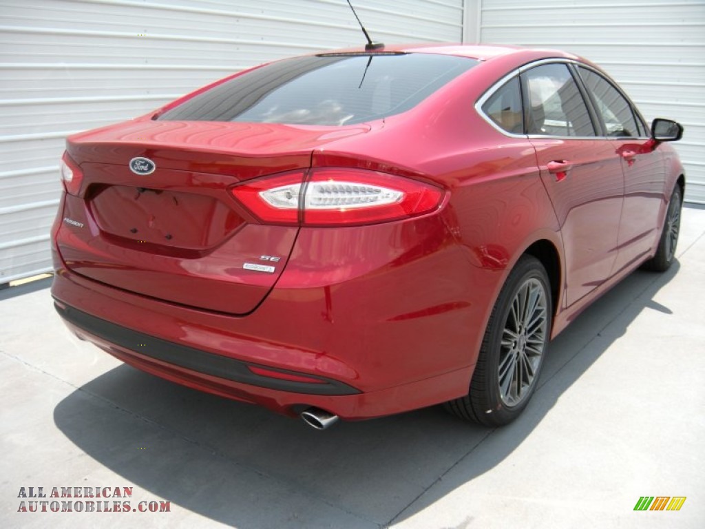 2014 Fusion SE EcoBoost - Ruby Red / Dune photo #4