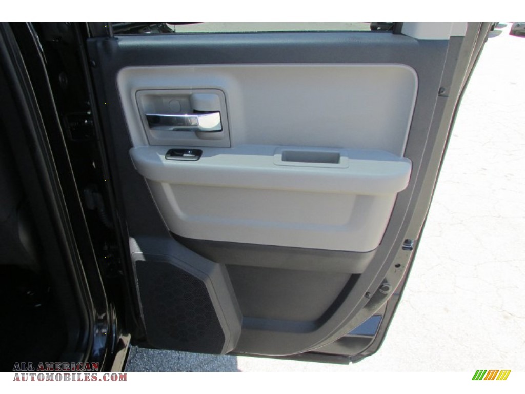 2011 Ram 1500 SLT Quad Cab 4x4 - Brilliant Black Crystal Pearl / Dark Slate Gray/Medium Graystone photo #53