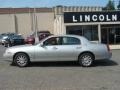 Lincoln Town Car Signature Limited Silver Birch Metallic photo #6