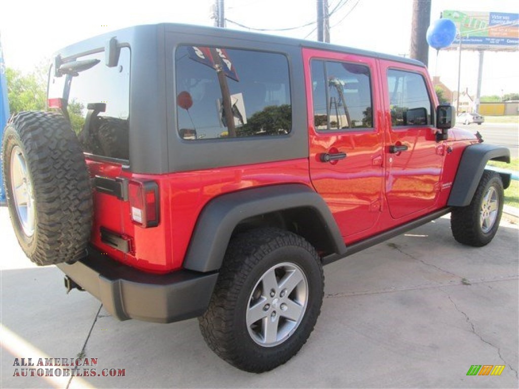 Flame Red / Call of Duty: Black Sedosa/Silver French-Accent Jeep Wrangler Unlimited Rubicon 4x4