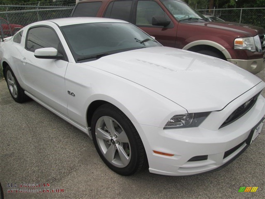 2014 Mustang GT Coupe - Oxford White / Charcoal Black photo #4