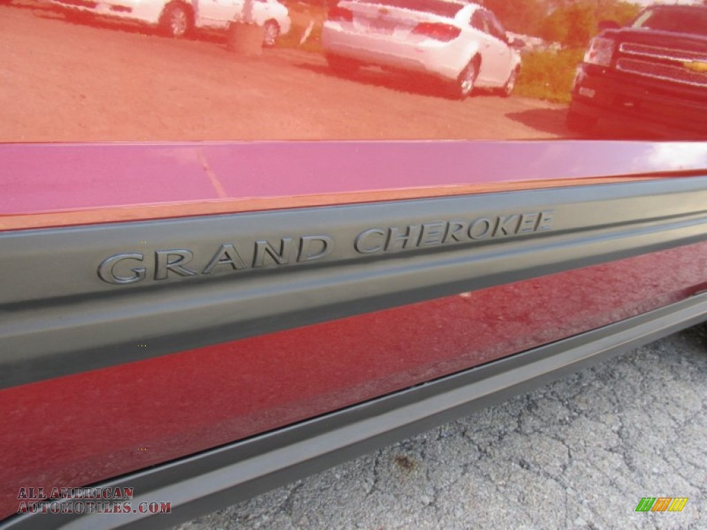 2006 Grand Cherokee Laredo 4x4 - Red Rock Crystal Pearl / Medium Slate Gray photo #37