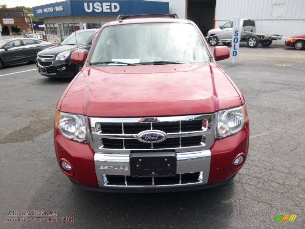 2011 Escape Limited V6 4WD - Sangria Red Metallic / Charcoal Black photo #3