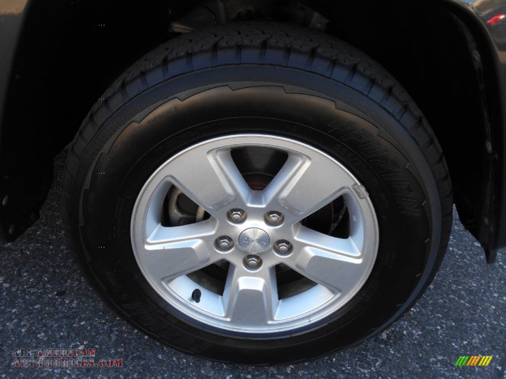 2010 Jeep Liberty Sport 4x4 in Dark Charcoal Pearl photo 3 159564 All American Automobiles