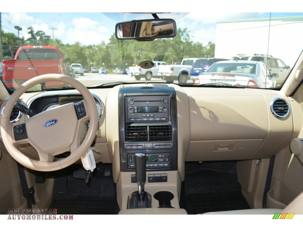 2008 Explorer Sport Trac Limited - White Suede / Camel photo #13