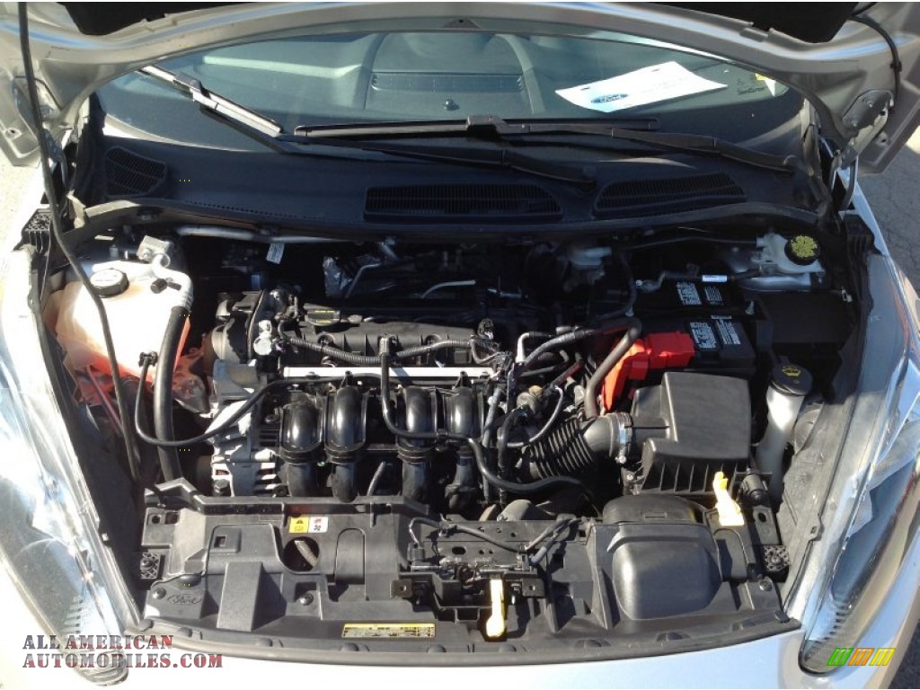2014 Fiesta SE Hatchback - Ingot Silver / Charcoal Black photo #16