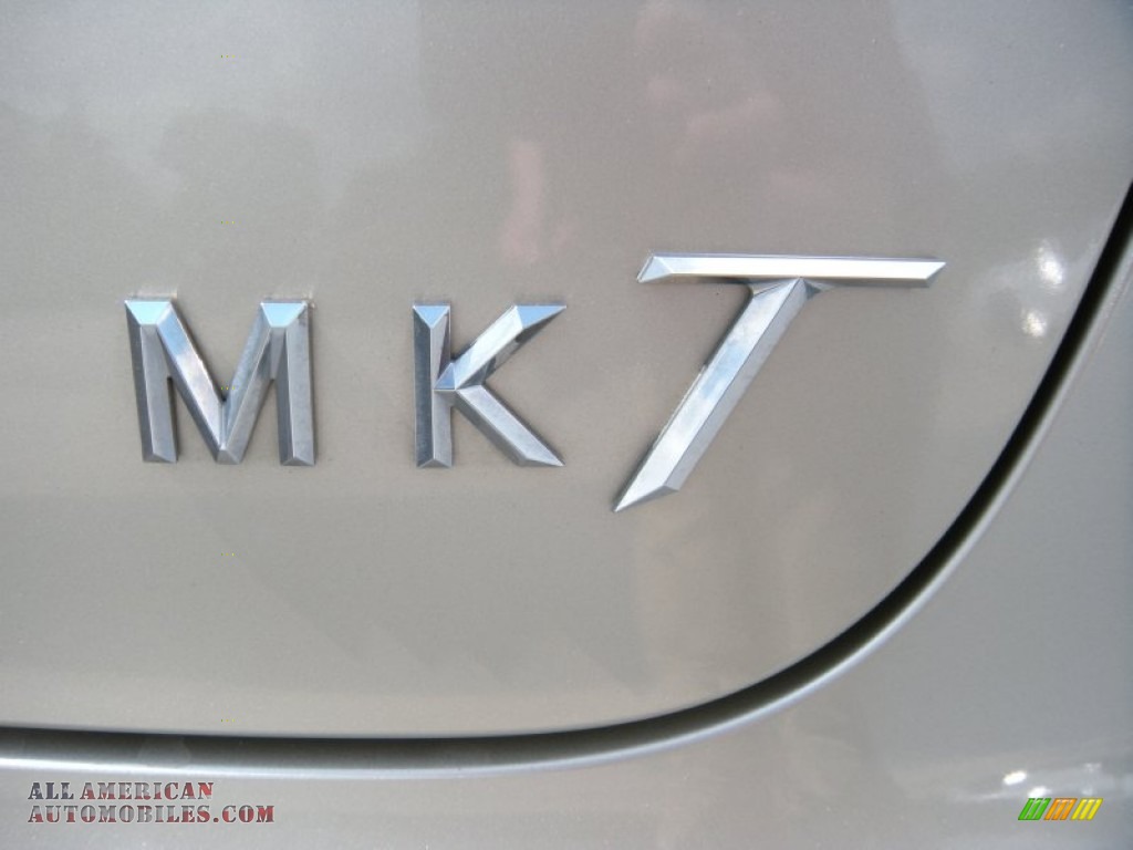 2010 MKT FWD - Gold Leaf Metallic / Charcoal Black/Canyon photo #13