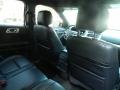 Ford Explorer XLT 4WD White Suede photo #17
