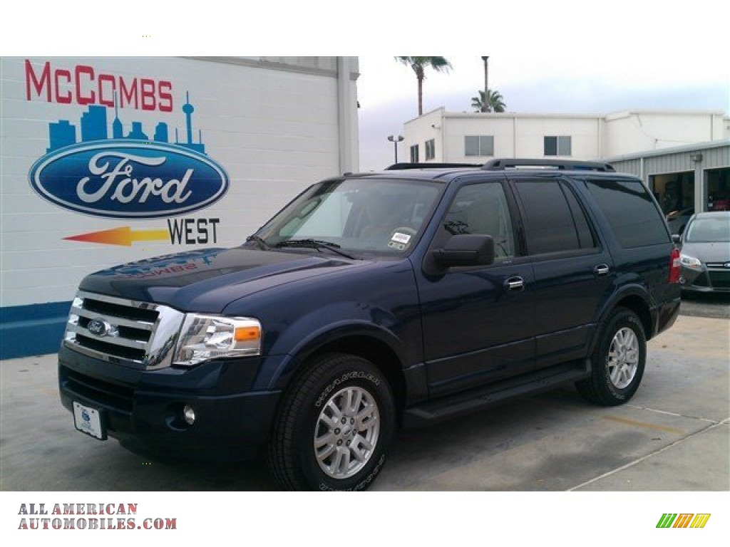 Blue Jeans / Camel Ford Expedition XLT